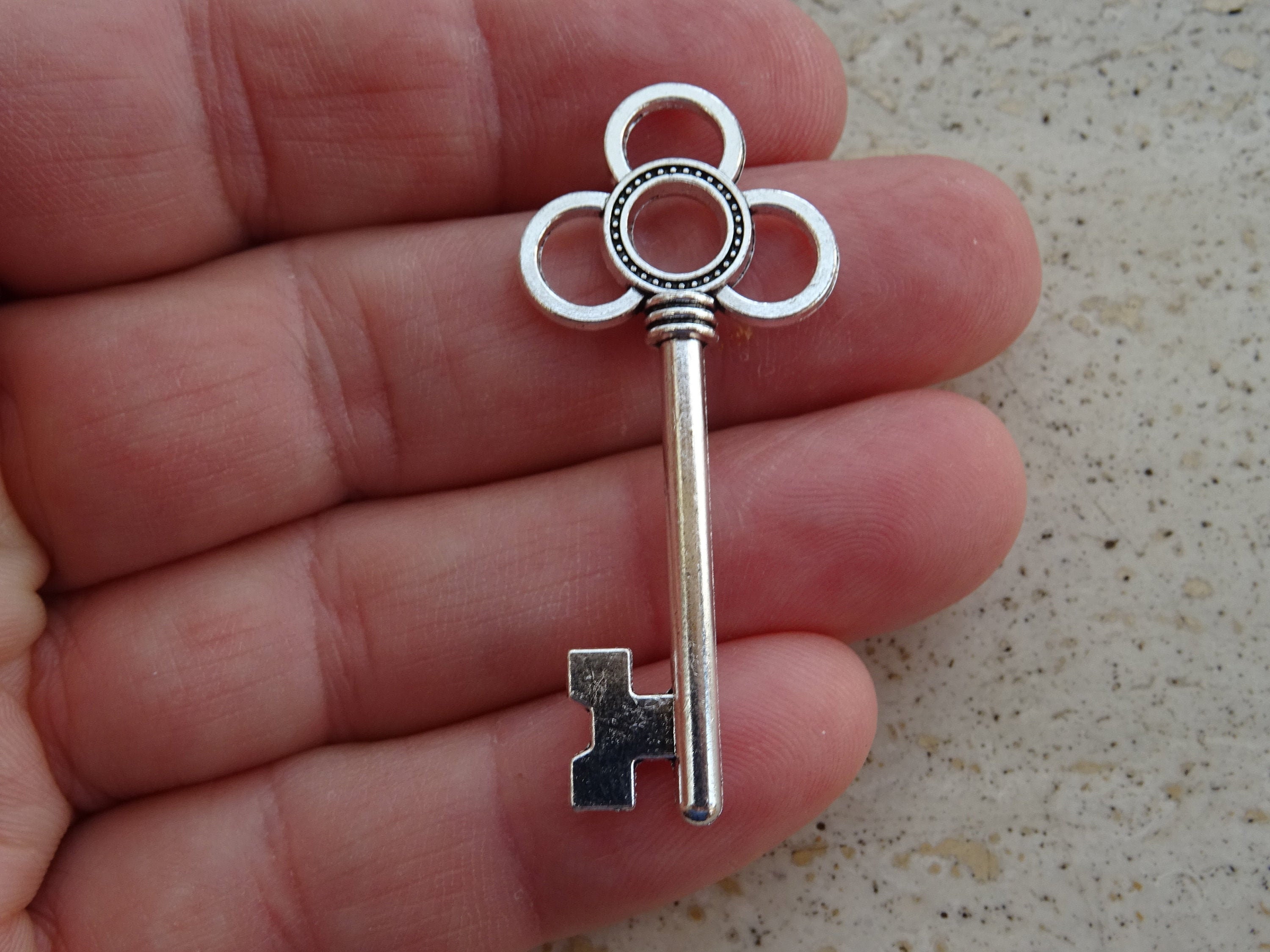 Vintage One of a Kind Multi Skeleton Key Necklace, Silver Keys – Upcycled  Works