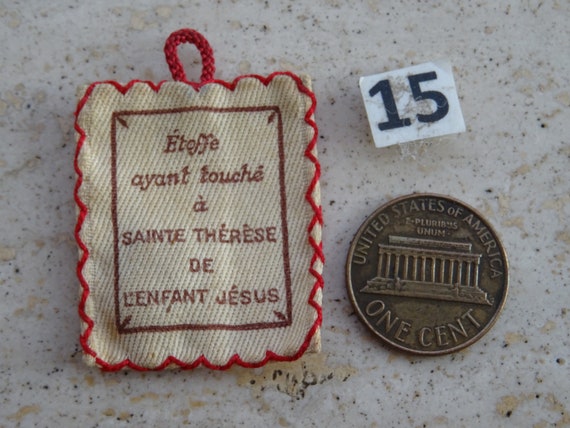 Reliquaire relique Tissu Sainte Thérèse Étoffe Ayant Touché À