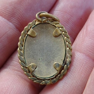 Antique French vermeil gold plated opaline camee medal pendant medallion charm of a French woman. 15 C image 3