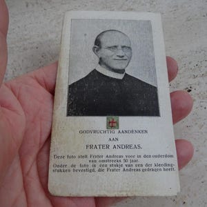 Religiöse katholische Karte Schrein Reliquiar Reliquie mit dem Tuch des Seligen Frater Andreas van den Boer. BB-22