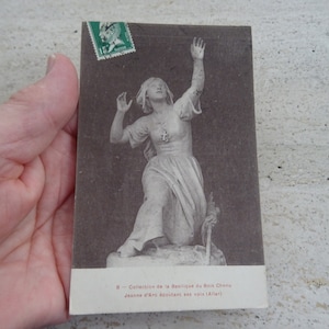 Antigua postal francesa usada con estatua de monumento de Juana de Arco Juana de Arco escuchó voces recuerdo de Domremy. ( G 36 )