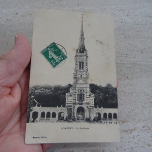 Antigua postal francesa usada con la Basílica de Juana de Arco, recuerdo de Juana de Arco de Domremy. ( G 23 )