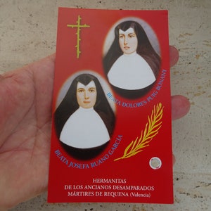 Religiöse katholische Karte Schrein Reliquienreliquie aus dem Tuch der Seligen Dolores Puig Banani und Josefa Ruano Garcia. ( R 18 )