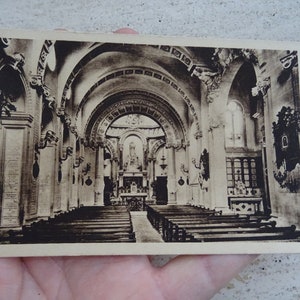 Religiöse antike französisch-katholische unbenutzte Karte gesegnete Heilige Therese von Lisieux mit Bild der Kapelle der Karmeliten von Lisieux. Z9