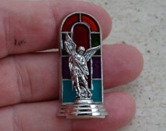 Religiöser Vintage französischer vergoldeter katholischer Altarkapelle Taschenschrein mit dem Erzengel Michael. ( 1 )