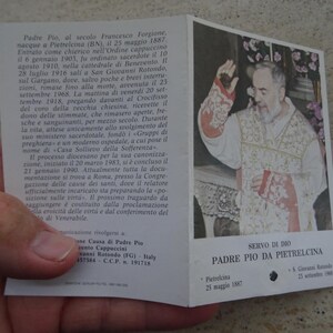 Religious catholic card shrine with photo of Padre Father Pio and his Stimata with inside a piece of cloth touched to his cuffin.  ZZ 21