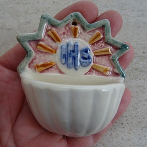 Religious catholic French Holy water font stoup of porcelain with IHS. (  K 22  )