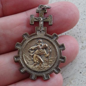 Religious French antique silvered catholic finger chaplet decade rosary ring pocket dizainier beads crucifix of Saint Christopher. ( B 24 )