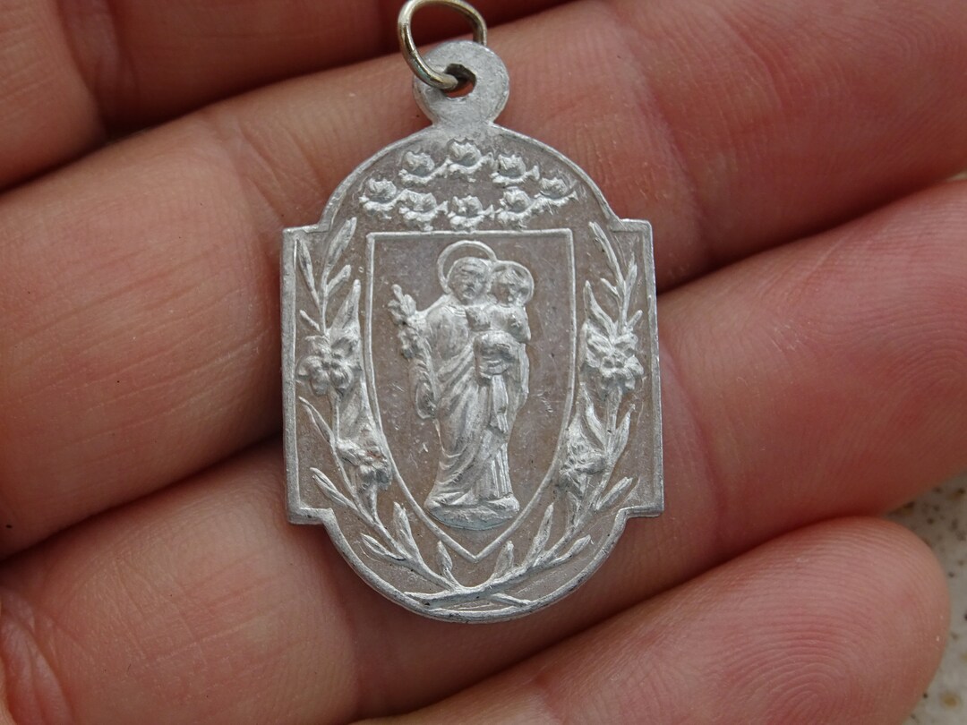 Religious Antique French Catholic Medal Pendant Medaillon Charm