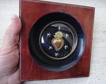 Religious antique painting with Ex Voto Sacred Flame Heart votive. ( 7 )