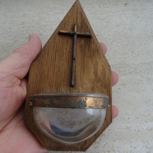 Religious vintage French wooden Holy water font stoup with cross crucifix Holy Jesus Christ.  ST 42
