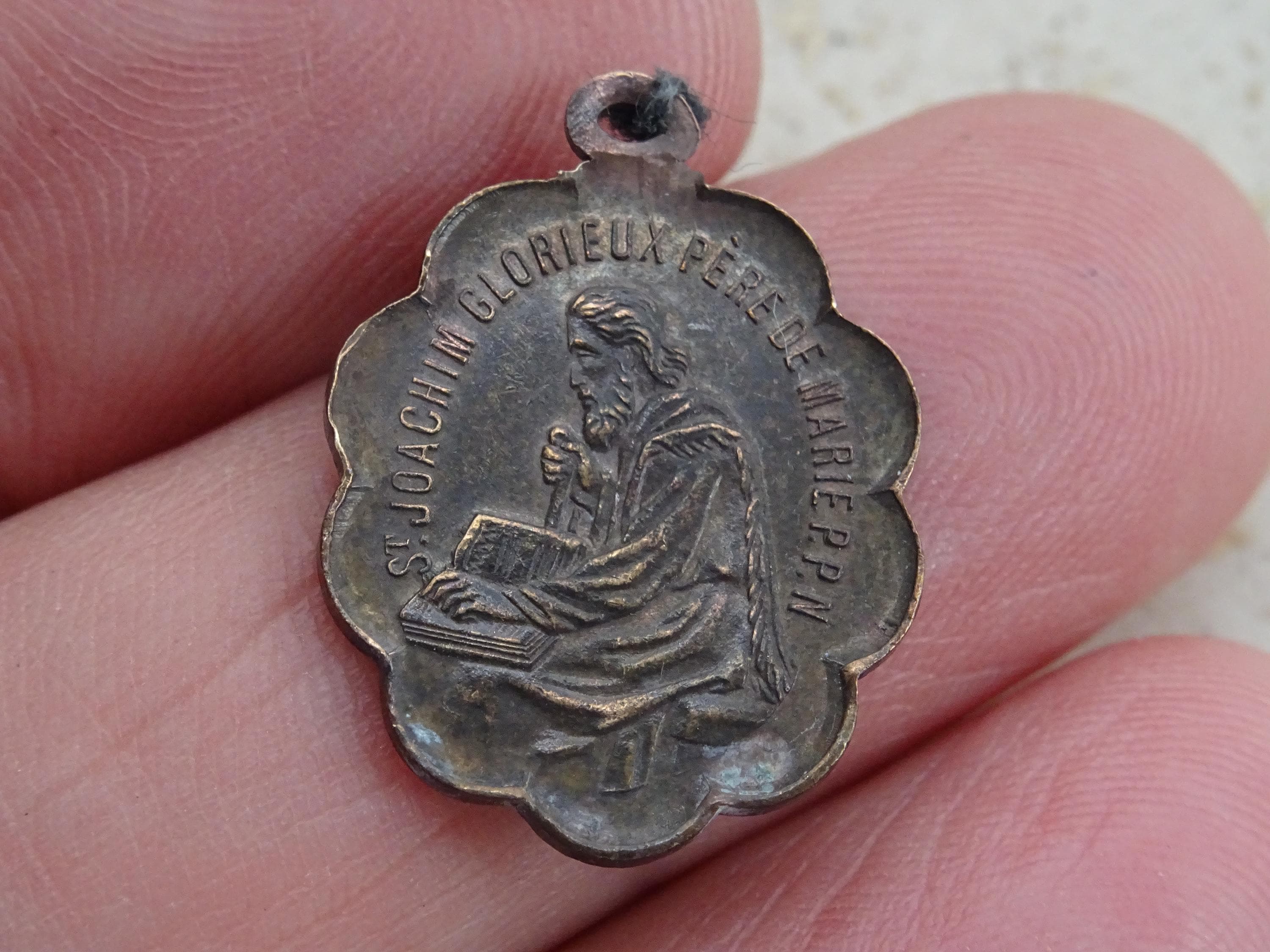 Religious French antique copper medal charm pendant medallion of Saint Joachim and Saint Anne de Martel.  Q 36a