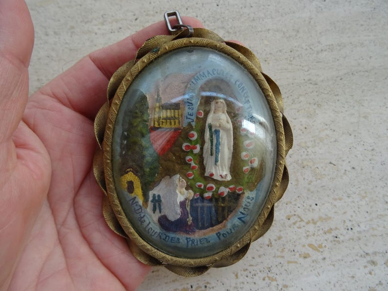 Religious Antique French Shrine Meerschaum Medal of Holy Virgin Mary ...
