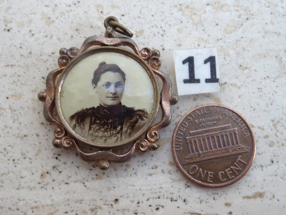 Antique French copper photo holder locket medal m… - image 10