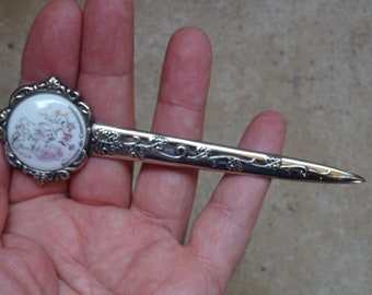 Religious antique French  silver plated porcelainen catholic bookmarker letter opener souvenir of Holy First Communion.