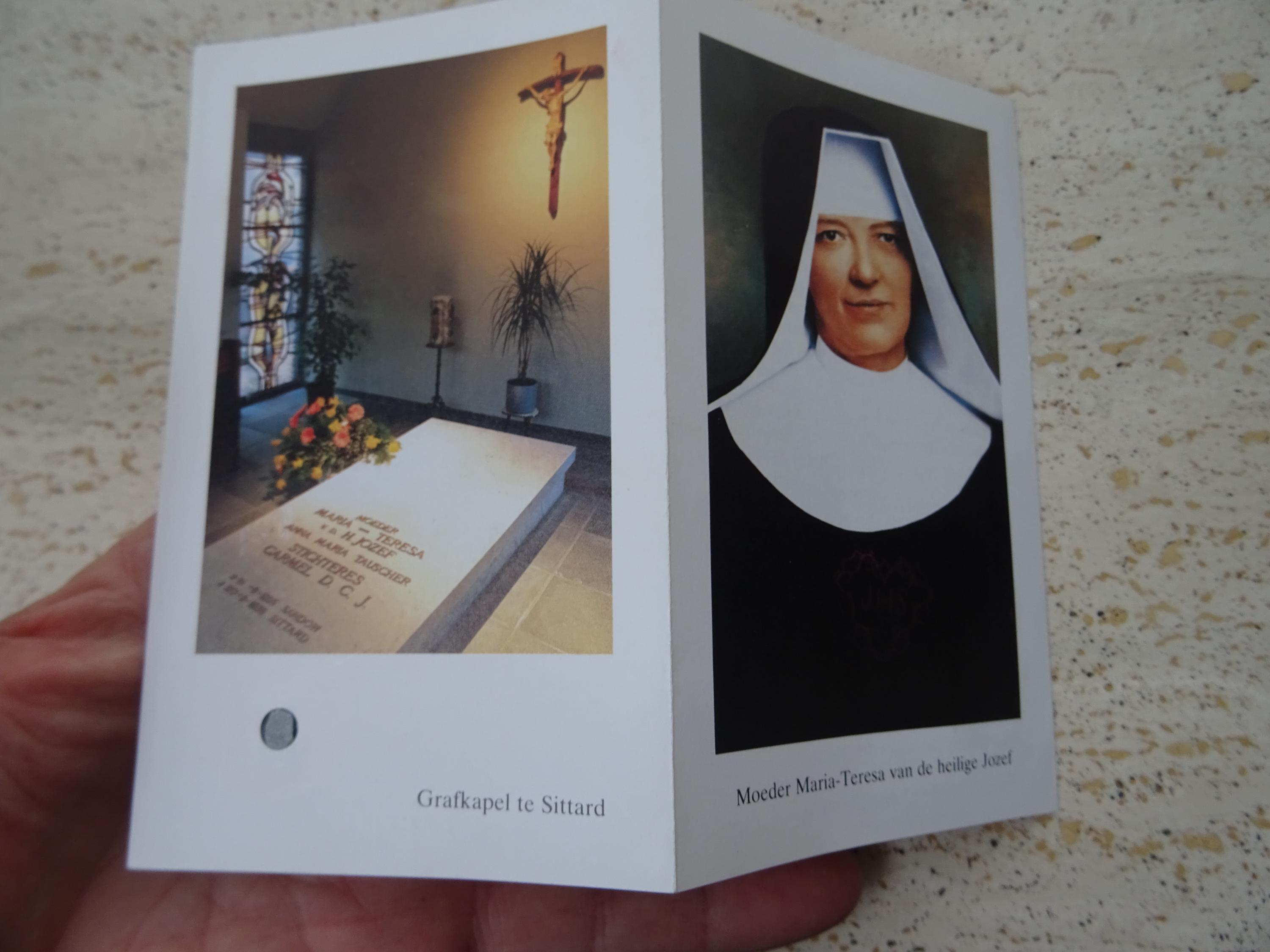 Religious catholic shrine card with reliquary relic piece of cloth  blessed Mother Maria Theresa of Saint Joseph. TT 46