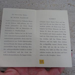 Religiöse Reliquienkarte Schrein mit Reliquie aus Stoff der Seligen Schwester Rosa Flesch.   ( BB 37 )