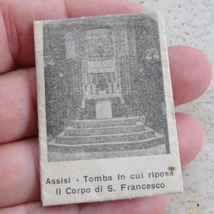 Religious antique catholic card shrine with relic Polvore Sepolcro Saint Francis of Assisi, ( f 19 )