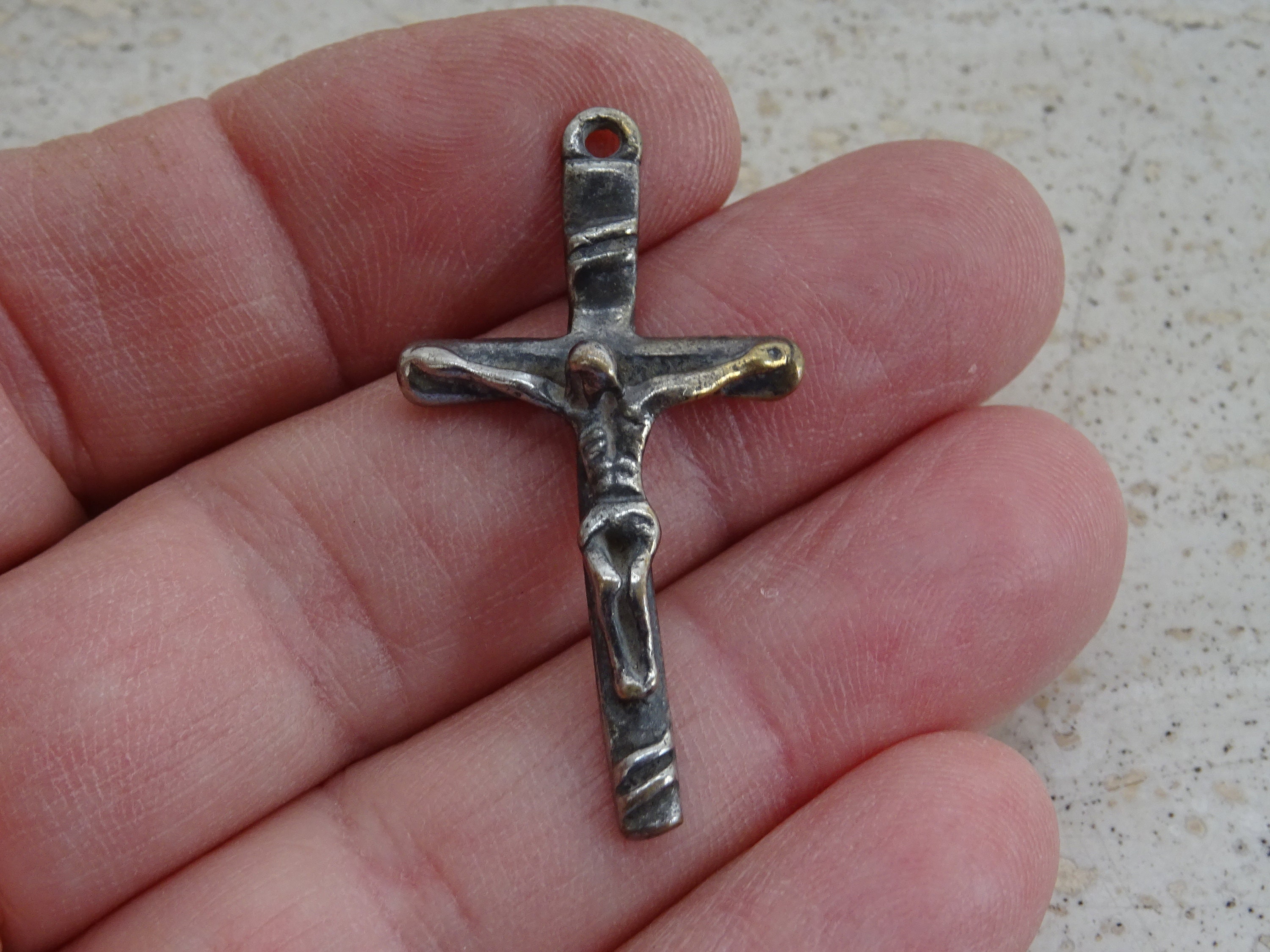 Religious antique silver plated catholic crucifix pendant cross pectoral cross rosary necklace cross Holy Jesus Christ.  ( Z 11 )