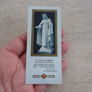 Religious antique French catholic  shrine card with relic of Saint Therese of Lisieux. ( PP 8 )