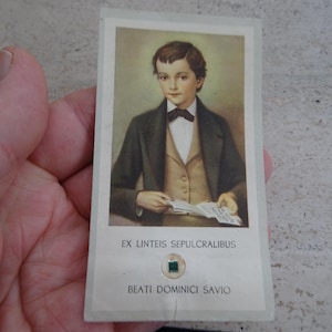 Religieus antiek katholiek kaartschrijn met relikwie van de heilige Dominicus Dominici Savio. ( pp 20 )