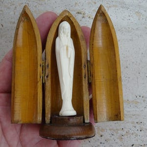 Religious  French wooden catholic triptych chapel triptique travel icon altar of Holy Virgin Mary.  7