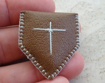Religious antique French catholic  relic shrine relique relquaire of leather with embroidered cross crucifix. (  a 7 )