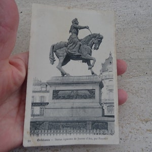 Antigua postal francesa usada con estatua de Juana de Arco Joan recuerdo de Orleans. (G6)