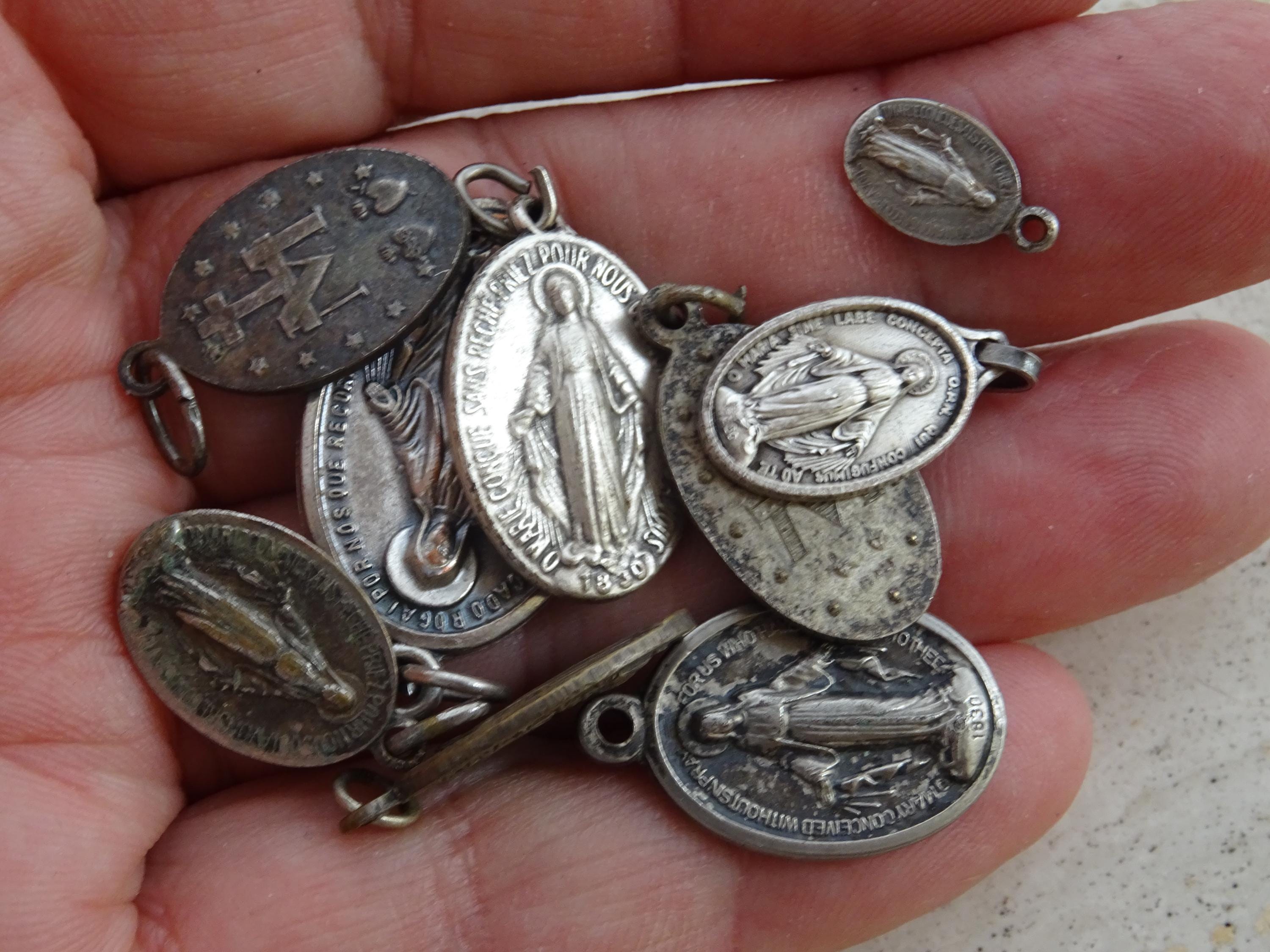 * vintage pendant ❀ 聖ヨセフ・マリア様 ペンダント トップ 1830 Mary Pendant - Etsy