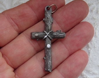 Religiöses antikes versilbertes katholisches Kruzifix Anhänger Kreuz Brustkreuz Jesus Christus, Rosenkranz Halskette Kreuz. ( 3 A )