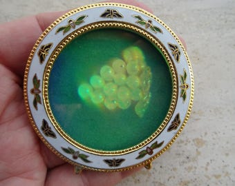 Religious vermeil enameled chapel altar with holograph hologram of grapes. ( 16 )