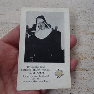 Religiöse katholische Schreinkarte mit Reliquienreliquier-Reliquienstück der gesegneten Mutter Maria Theresia vom Heiligen Joseph. TT48