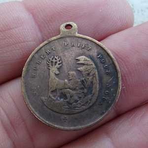 Religious antique French catholic copper medal pendant charm medallion Holy charm of Saint Hubert and Saint Roch. (  13 )
