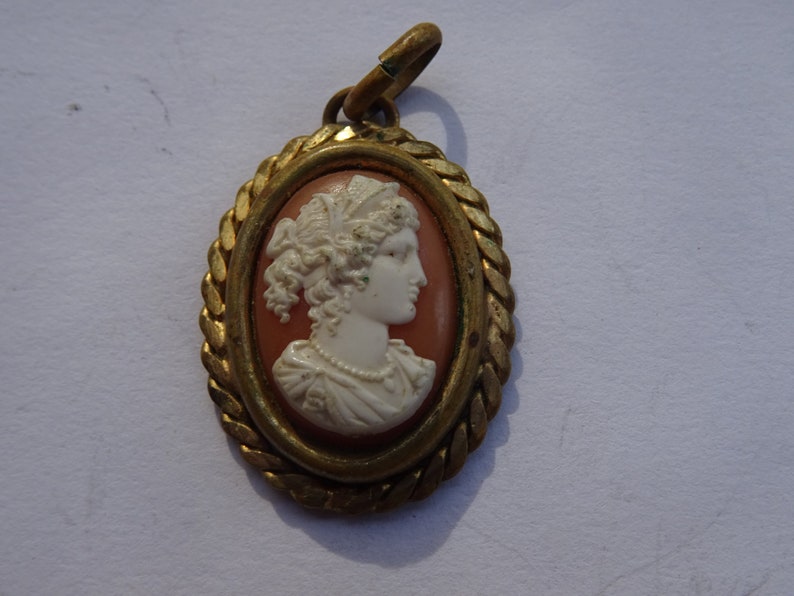 Antique French vermeil gold plated opaline camee medal pendant medallion charm of a French woman. 15 C image 8