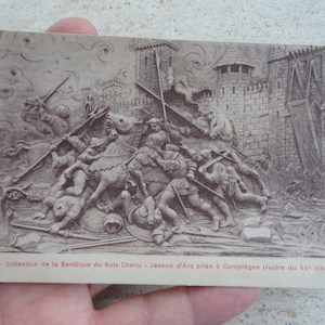 Antigua postal francesa usada con imagen de lucha de Juana de Arco Juana de Arco recuerdo de Compiegne. ( G 43 )