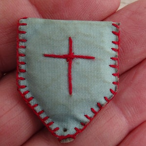 Religious antique French catholic relic reliquary shrine medal pendant charm of cloth with cross crucifix. ( W 15 )