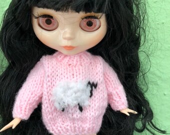 Blythe: wooly sheep hand knitted pink Easter jumper Sindy Barbie patch