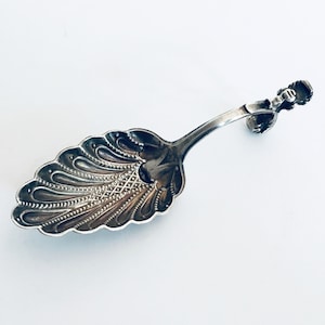 Antique Victorian Tea Caddy Spoon, Sterling Silver, Exquisite Design, 22 grams