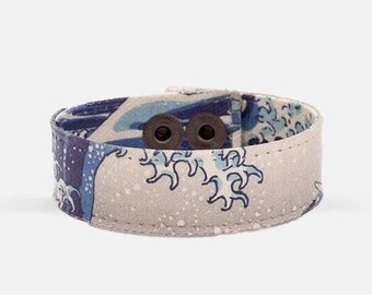 Great Wave Bracelet – Hokusai Japanese Art, Ocean Canvas Jewelry