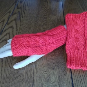 Fingerless Gloves with Cable Design