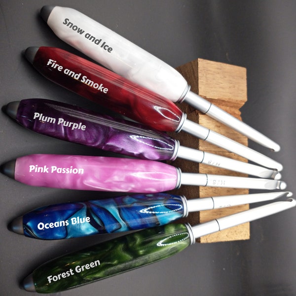 Premium Crochet Hooks - Set Of 9 Hooks - Features High Quality Handle w/ Choice of patterns- Storage Box- Oversize Handles Available