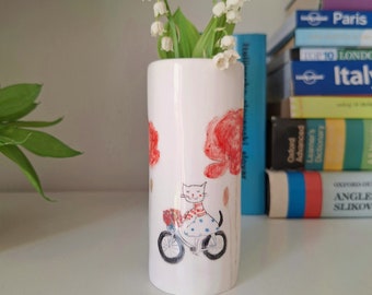 Vaso floreale vivacemente dipinto a mano con gatto in sella a una bicicletta, vaso per gatti carino