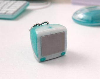 Retro iMac G3 Clicker Keychain | 90s Nostalgia Fidget Toy