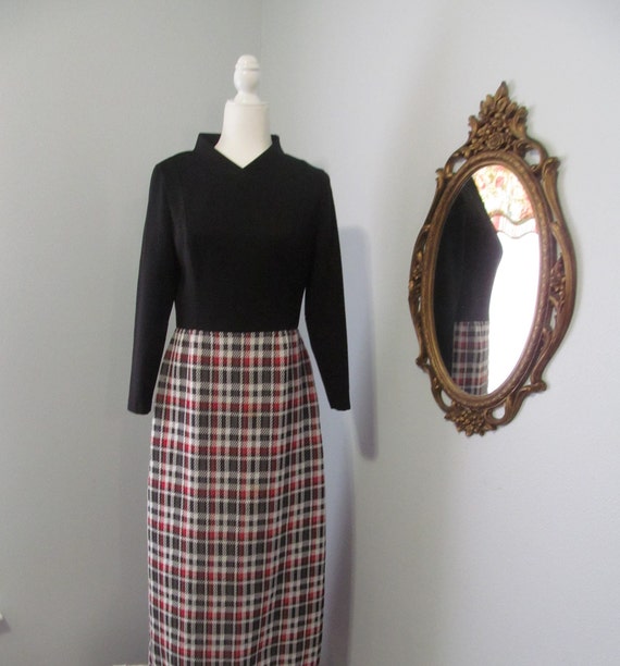 Vintage 1960s 1970s Black, Red, and White Plaid M… - image 1