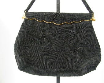 Vintage 1950s 1960s All Black Beaded Evening Bolsa Bolsa Gold-tone Metal Frame Pin-Up Rockabilly