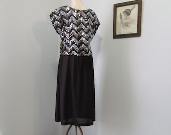 Vintage 1970s Black And Silver Zigzag Sequin Party Cocktail Dress Disco Toni Todd