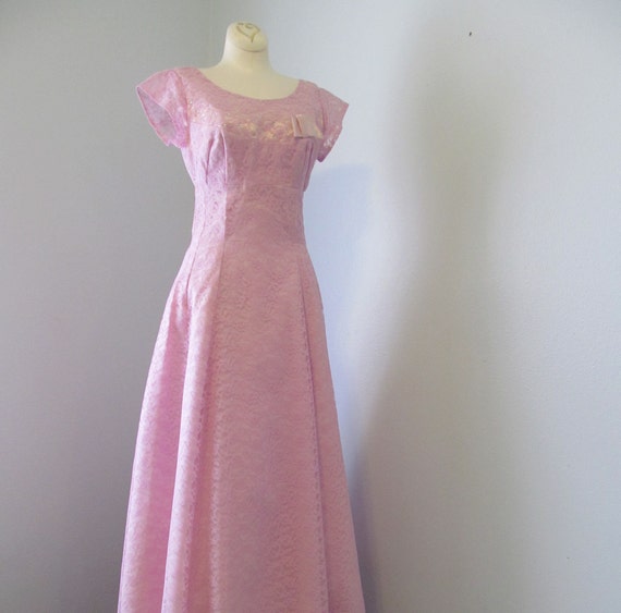 Vintage 1950s Lilac Lace Formal With Rhinestone T… - image 1