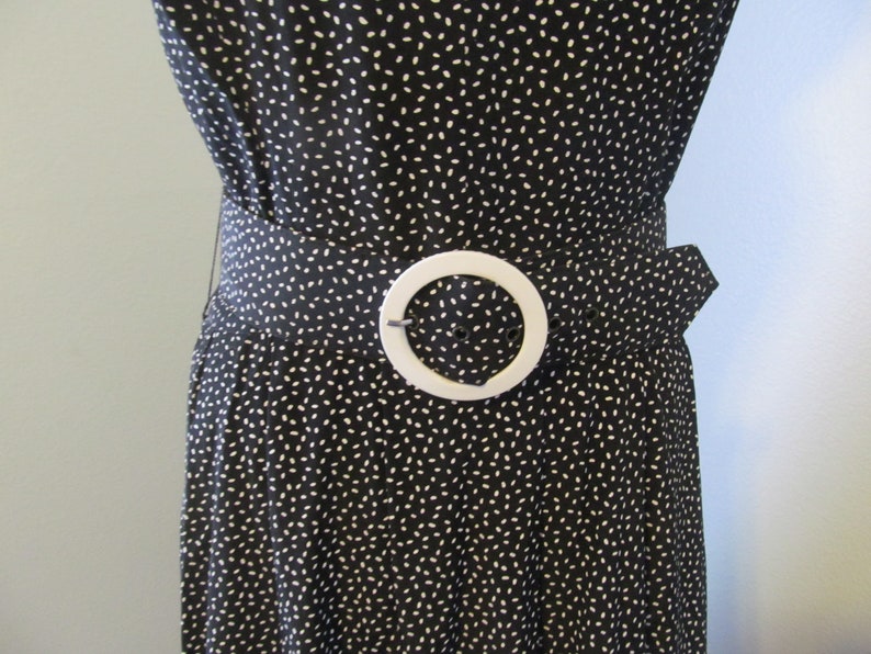 Vintage 1980s  Black And White Polka Dot Dress Sweetheart Neckline Hearts Label Size 9-10