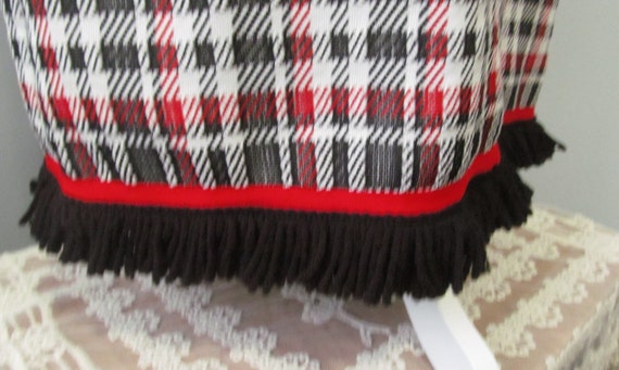 Vintage 1960s 1970s Black, Red, and White Plaid M… - image 5