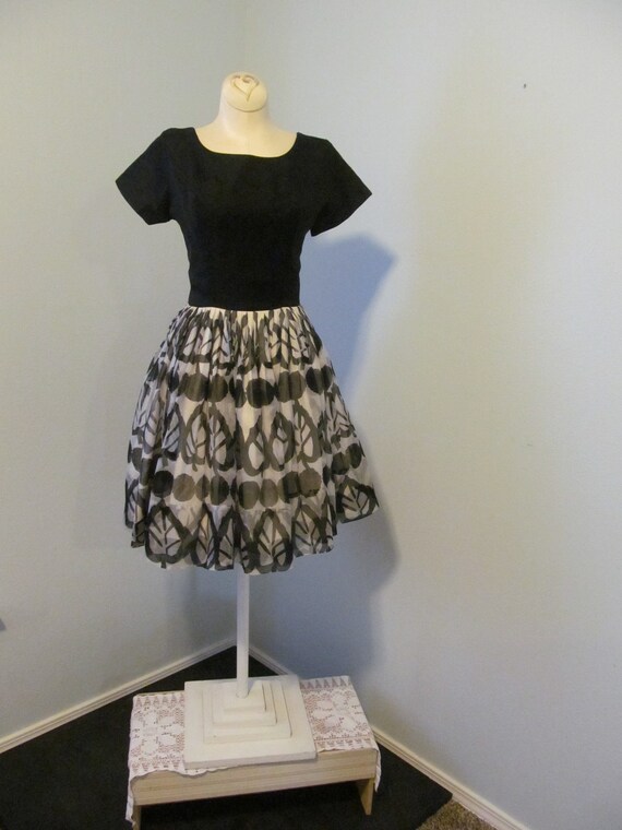1950s 1960s Black And White Dress By Gigi Young Si